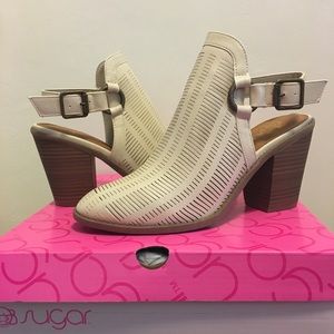 Back strap cream booties with heel size 8 NEW